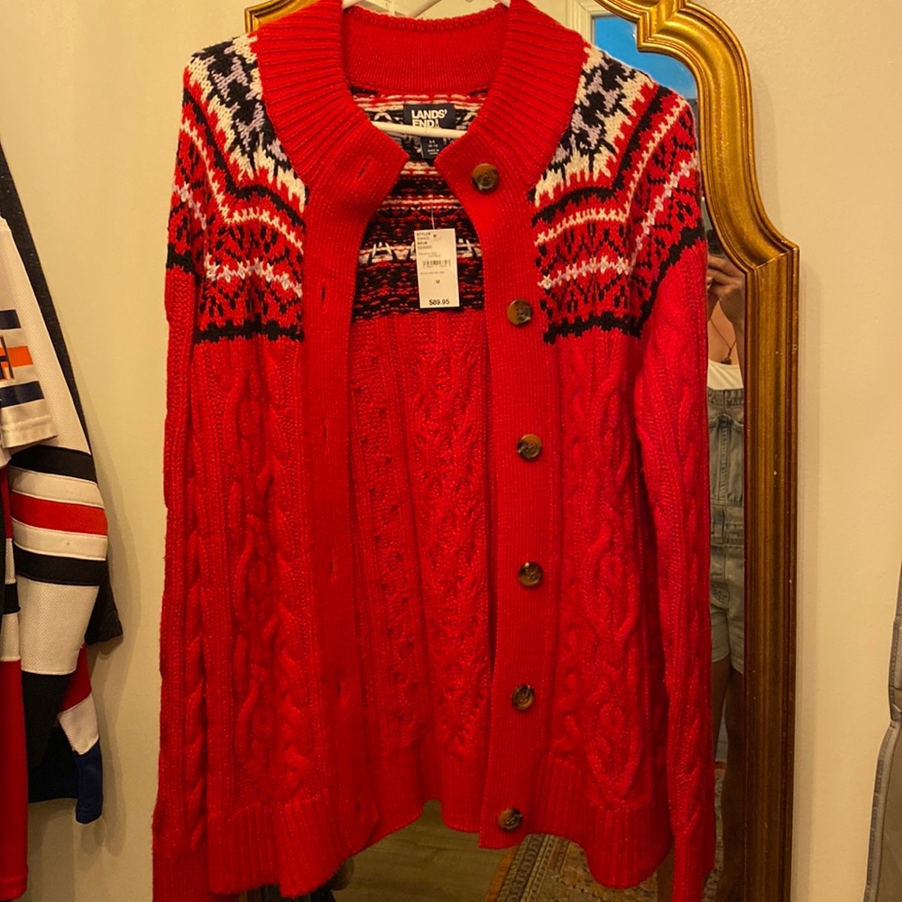 Women’s sweater